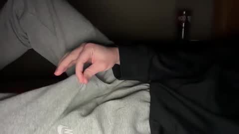 Snapshot of scb894682 chatting on 03-02-26, 07:09 Skinny College Boy online show from 03-02-26, 07:09