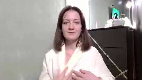 Elsa online show from 11-20-25, 03:34