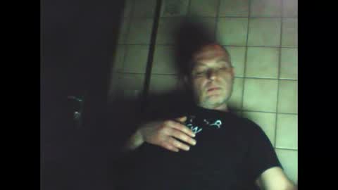 Snapshot of schnibschnab chatting on 11-23-25, 02:55 schnibschnab online show from 11-23-25, 02:55