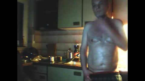 Snapshot of schnibschnab chatting on 02-19-26, 02:07 schnibschnab online show from 02-19-26, 02:07