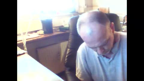 Snapshot of schnibschnab chatting on 02-20-26, 08:05 schnibschnab online show from 02-20-26, 08:05