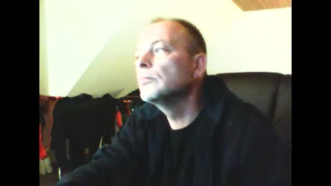 Snapshot of schnibschnab chatting on 03-06-26, 04:09 schnibschnab online show from 03-06-26, 04:09