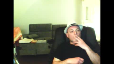 Snapshot of schnibschnab chatting on 03-10-26, 12:15 schnibschnab online show from 03-10-26, 12:15