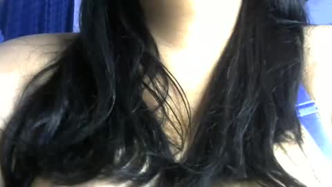 Snapshot of schoco_milf chatting on 03-03-25, 08:00 mai latina online show from 03-03-25, 08:00