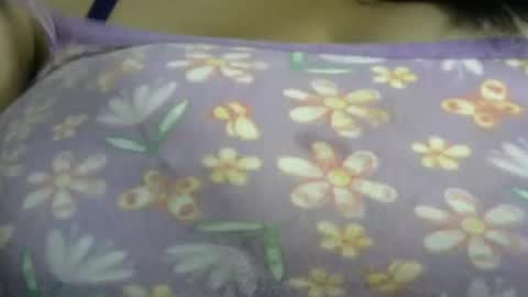 Snapshot of schoco_milf chatting on 09-20-25, 11:33 mai latina online show from 09-20-25, 11:33