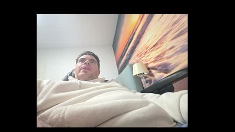 Snapshot of schosch01 chatting on 11-12-25, 08:52 schosch01 online show from 11-12-25, 08:52