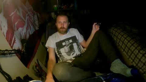 Selkie online show from 05-07-26, 06:41