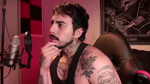 Alejandro help me to reach 200 thumps up online show from 07-01-26, 06:59