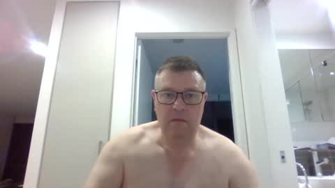 Scoobs online show from 05-09-26, 01:16