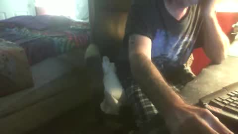 Snapshot of scotsman_62 chatting on 02-10-26, 05:11 scotsman_62 online show from 02-10-26, 05:11