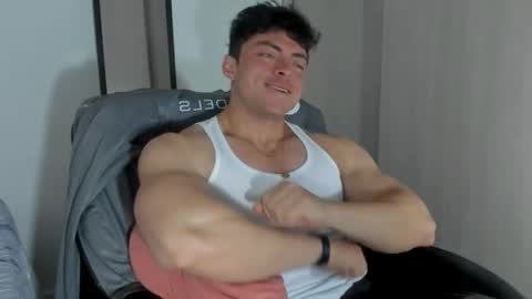 Snapshot of scott__miller chatting on 10-15-25, 03:06 scott__miller online show from 10-15-25, 03:06