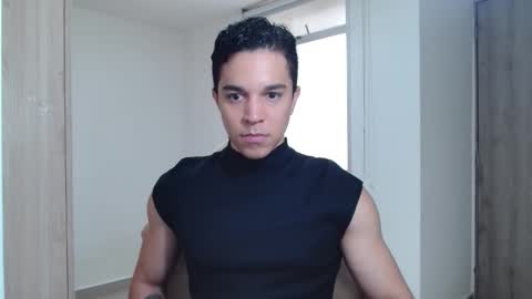 Snapshot of scott_brasher1 chatting on 01-07-25, 04:59 Twitter Scott brasher1 Instagram Camiloestuardo2 online show from 01-07-25, 04:59