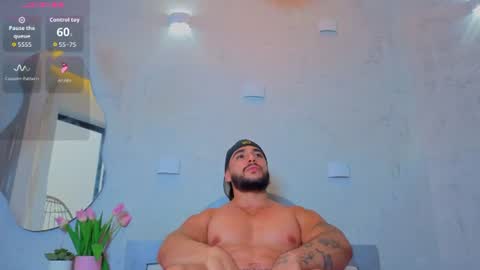 Scottfischer  online show from 06-11-26, 07:12