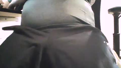 Snapshot of scottie813 chatting on 02-03-26, 12:32 scottie813 online show from 02-03-26, 12:32