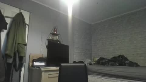Snapshot of scottish_alien chatting on 03-30-26, 06:47 Richard James online show from 03-30-26, 06:47