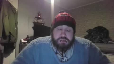 Snapshot of scottish_alien chatting on 04-15-26, 11:16 Richard James online show from 04-15-26, 11:16