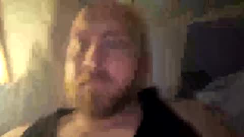 Snapshot of scottric chatting on 02-10-25, 10:19 SexyDaddy online show from 02-10-25, 10:19