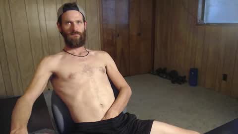 Snapshot of scottsspace chatting on 10-27-25, 11:09 Scott online show from 10-27-25, 11:09