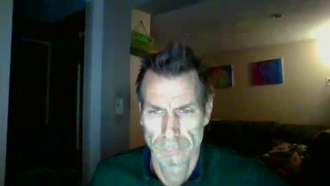 Snapshot of scroach11 chatting on 02-08-26, 09:34 GettOffMyLawn online show from 02-08-26, 09:34