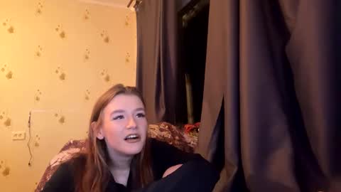 Snapshot of sdddisk chatting on 01-11-25, 05:20 sdddisk online show from 01-11-25, 05:20