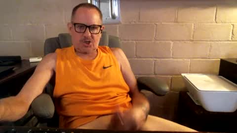 eating pussy  sucking dick online show from 09-15-25, 05:13