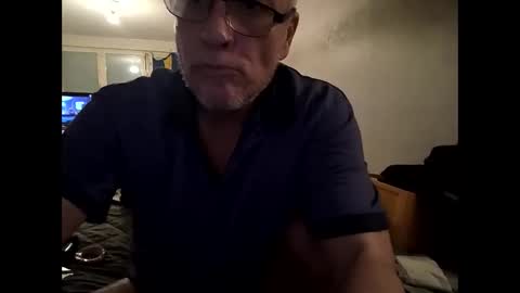 sdnico4all online show from 10-21-25, 01:06