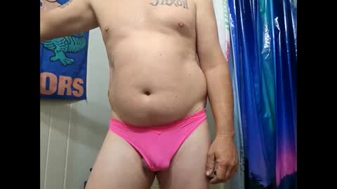 Snapshot of sdraftt45 chatting on 01-07-25, 10:01 Arin online show from 01-07-25, 10:01