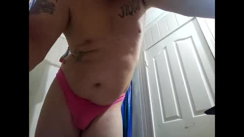 Snapshot of sdraftt45 chatting on 02-13-25, 09:09 Arin online show from 02-13-25, 09:09