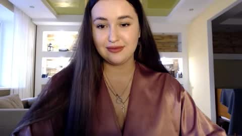 Elizabeth  online show from 12-15-24, 12:49