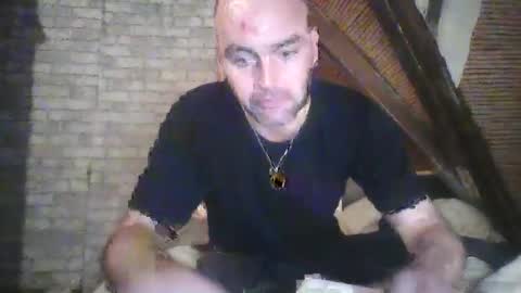 Snapshot of sean20775 chatting on 02-23-26, 04:21 Sean online show from 02-23-26, 04:21