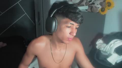 Sean Scoth online show from 01-20-25, 07:14