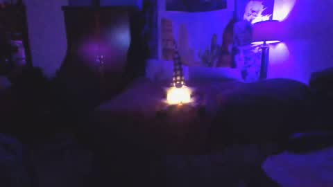Snapshot of seanlydo chatting on 10-21-25, 02:45 SeanWadGodDamn online show from 10-21-25, 02:45
