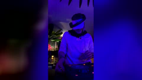 seanplushouse online show from 02-28-26, 07:42