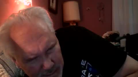 Snapshot of seanstiffy3916 chatting on 12-23-25, 02:42 seanstiffy3916 online show from 12-23-25, 02:42