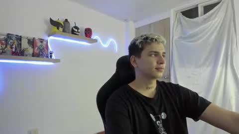 Sebastin online show from 11-24-25, 05:40