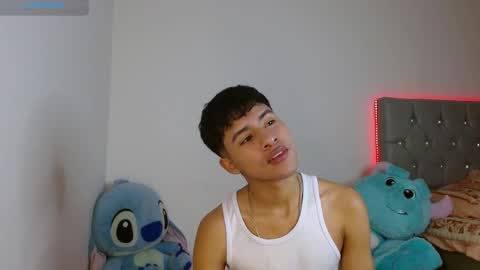 sebas_fire4 online show from 04-05-26, 06:16
