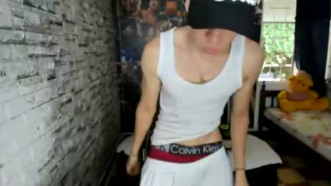 Snapshot of sebas_jusa chatting on 07-17-26, 02:02 sebas jusa online show from 07-17-26, 02:02