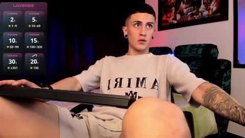 Sebastian online show from 11-11-25, 10:54