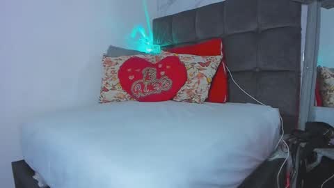 ely online show from 09-11-25, 12:55