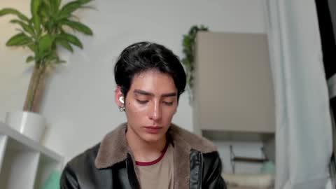 sebastian online show from 01-15-25, 03:33