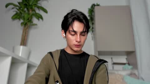 sebastian online show from 01-26-25, 05:56