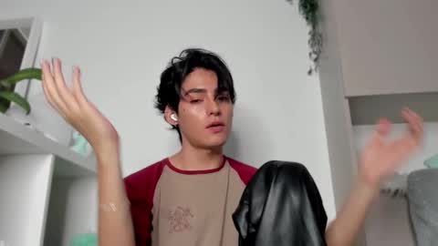 sebastian online show from 02-13-25, 04:54