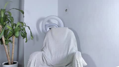 sebastian online show from 12-15-25, 01:59