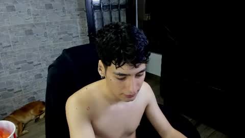 Snapshot of sebas_rosse chatting on 07-11-26, 12:24 sebastian online show from 07-11-26, 12:24
