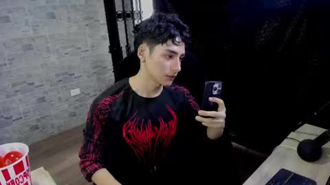 Snapshot of sebas_rosse chatting on 07-12-26, 09:39 sebastian online show from 07-12-26, 09:39