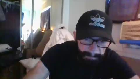 Snapshot of sebasmda1 chatting on 01-27-25, 07:03 Sterling commodifying libido since 2018 online show from 01-27-25, 07:03