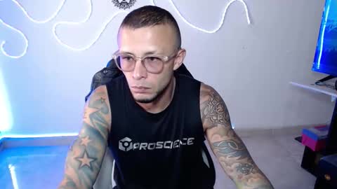 Snapshot of sebastian_025 chatting on 12-21-25, 05:20 Sebastian online show from 12-21-25, 05:20