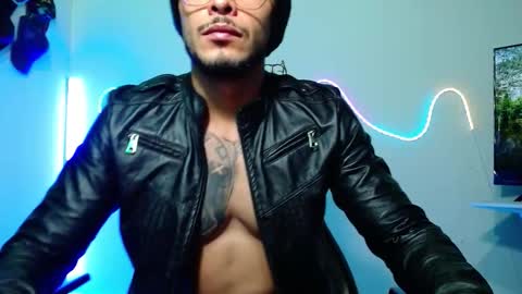 Snapshot of sebastian_025 chatting on 02-14-26, 06:10 Sebastian online show from 02-14-26, 06:10