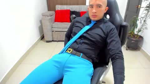 juan  sebastian online show from 01-28-25, 06:17