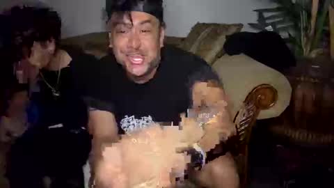 Snapshot of sebastiancoxx chatting on 10-21-25, 09:43 sebastiancoxx online show from 10-21-25, 09:43